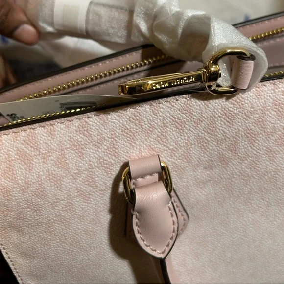 Michael Kors Winnie Pooh Satchel w/ Crossbody Strap/Valentine Gift 💝 New! - Picture 11 of 13